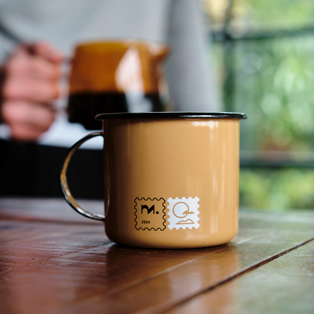 Caneca esmaltada - Coleção Expedição - Marrom